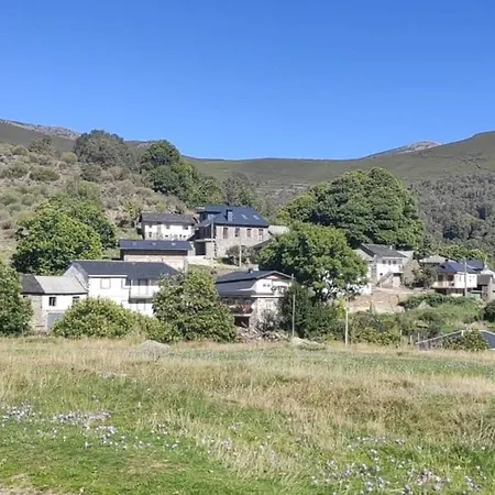 Pajarica En Sanabria * San Ciprián